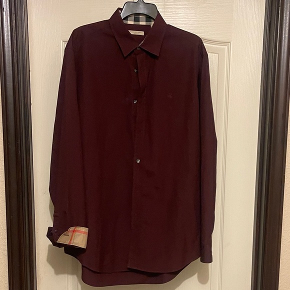 Burberry Men's Burgundy Button-Down Shirt - Picture 2 of 6